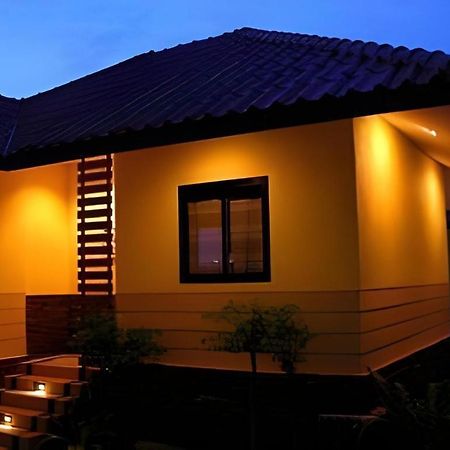 Tanisa Resort Chumphon Zewnętrze zdjęcie