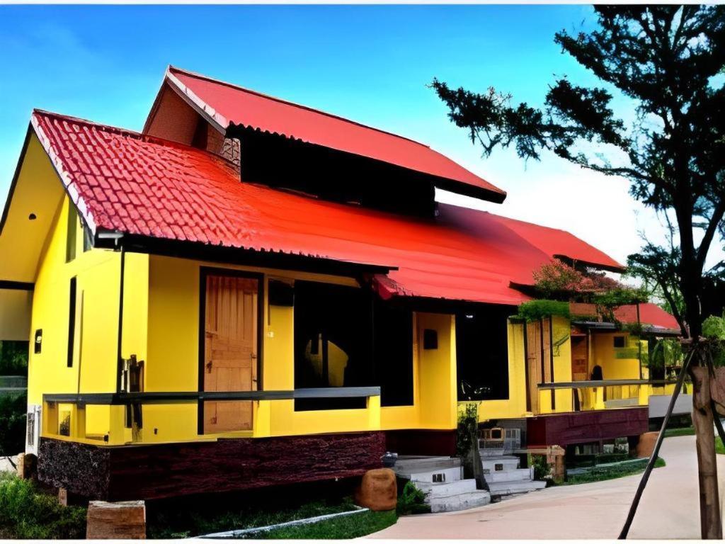 Tanisa Resort Chumphon Zewnętrze zdjęcie