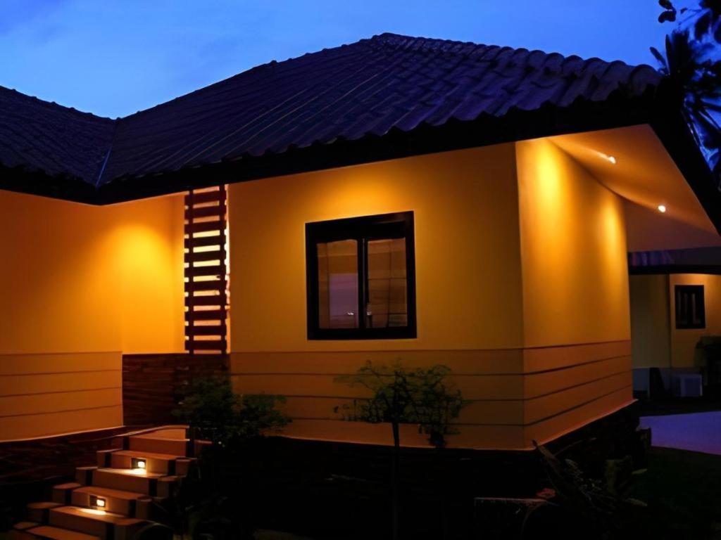 Tanisa Resort Chumphon Zewnętrze zdjęcie