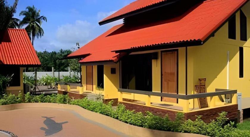 Tanisa Resort Chumphon Zewnętrze zdjęcie