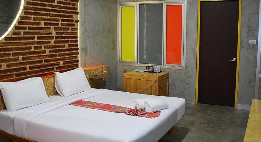 Tanisa Resort Chumphon Zewnętrze zdjęcie