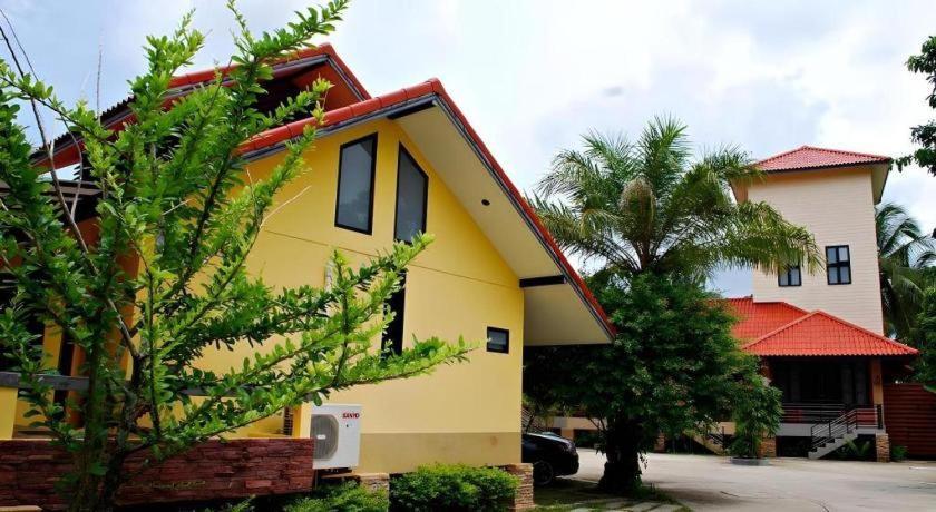 Tanisa Resort Chumphon Zewnętrze zdjęcie