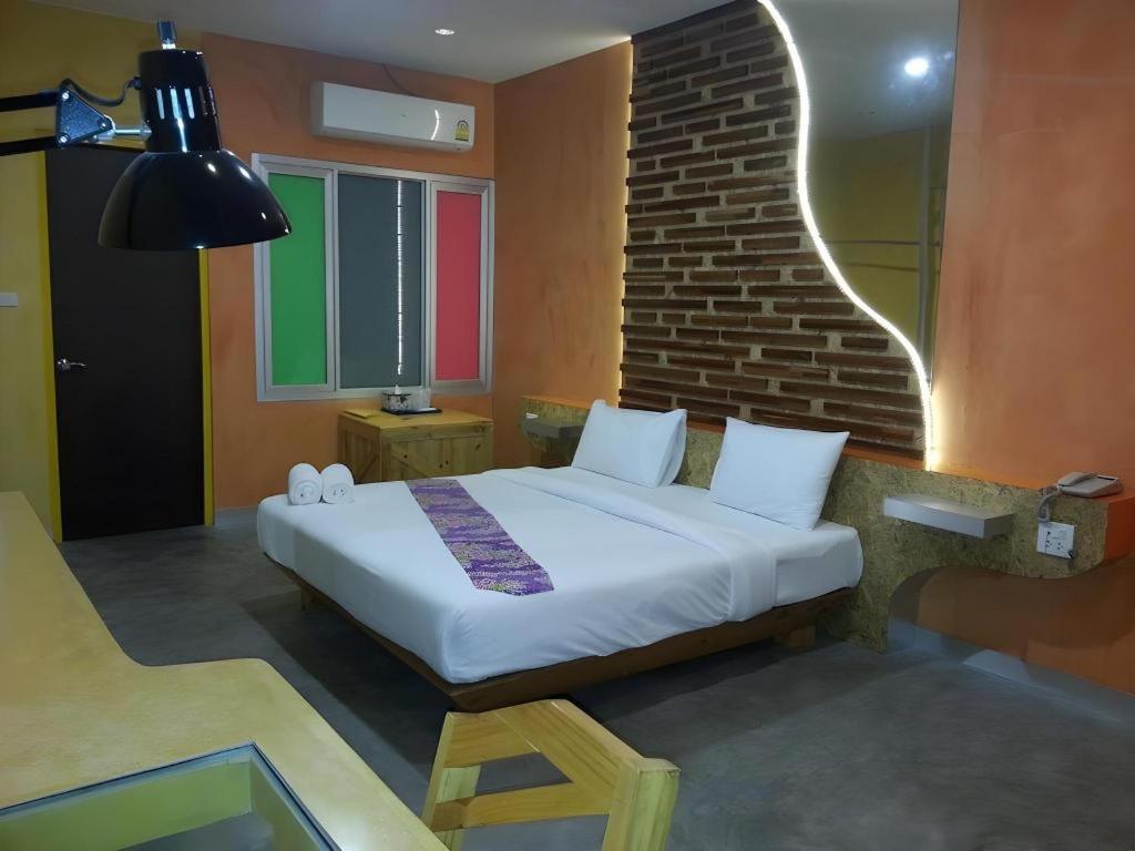 Tanisa Resort Chumphon Zewnętrze zdjęcie